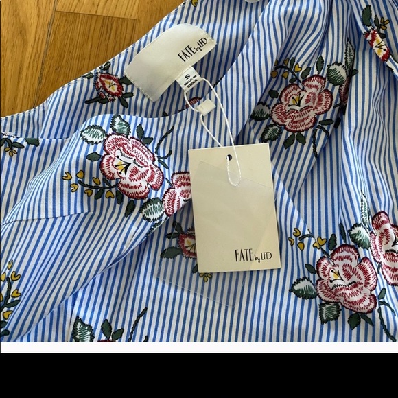 *NWT Fate by LFD Top - One Shoulder - Size Small - Picture 3 of 3